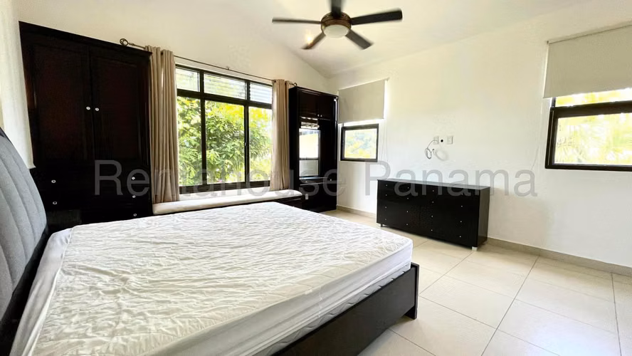 Casa en Venta en Panamá Pacífico 26*7749MFK