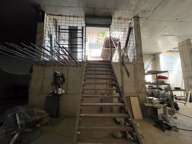 EN VENTA - Terreno Estratégico con Avance de Obra ID 26264