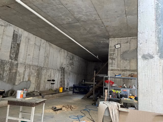 EN VENTA - Terreno Estratégico con Avance de Obra ID 26264