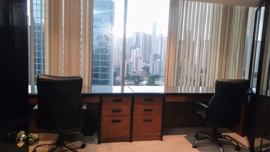 Alquiler de Oficina en Bella Vista, Torre Advanced, 88m²