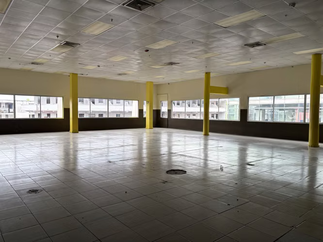 Alquiler de Locales Comerciales en Plaza Las Américas