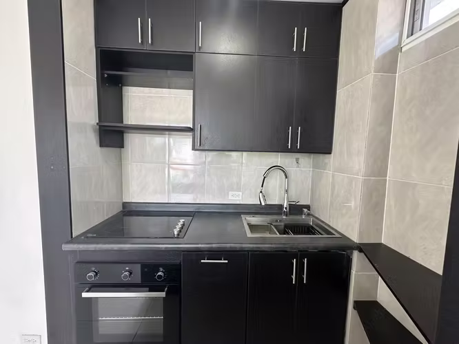 Apartamento de Una Recamara, Centrico, cerca de la estación de tren