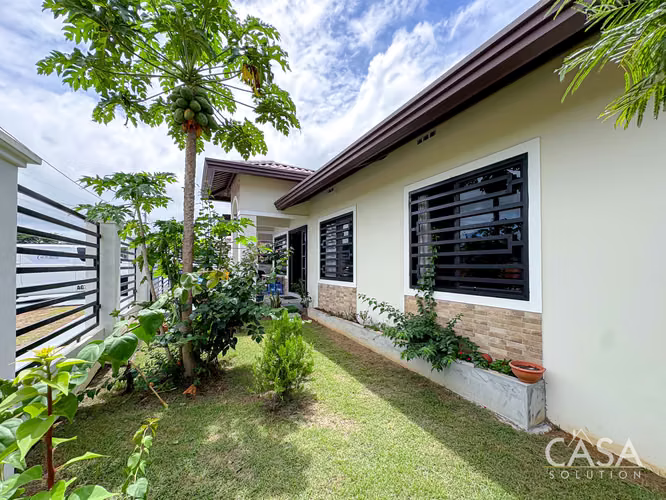 Casa De 3 Recámaras En Venta En Los Algarrobos, Dolega