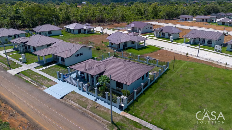 Casa De 3 Recámaras En Venta En Los Algarrobos, Dolega