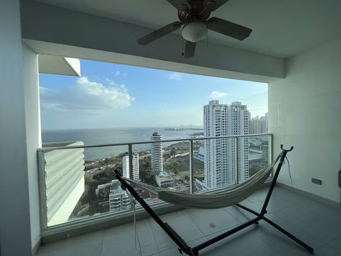 Apartamento vista al mar! LG 26-5950