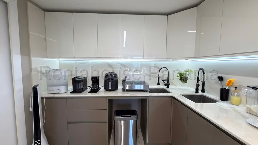 Apartamento En Venta En Costa del Este SYH