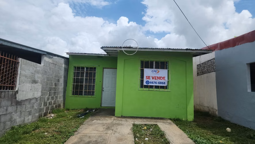 SE VENDE CASA LA CHORRERA