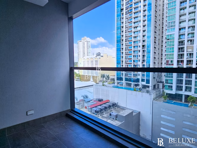 SE VENDE APARTAMENTO EN AVENIDA BALBOA PH NUOVO ARMANI (1)