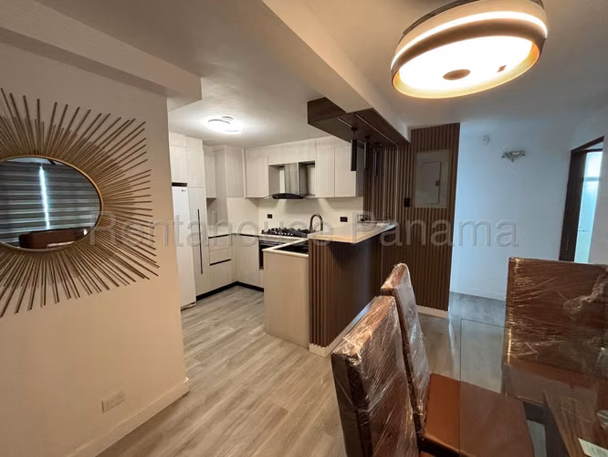 Se Vende Apartamento en Carrasquilla MDV26-7810