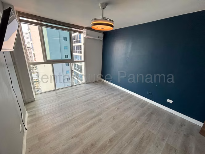 Se Vende Apartamento en Carrasquilla MDV26-7810