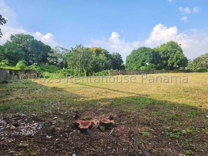 Terreno En Venta En Pueblo Nuevo SYH