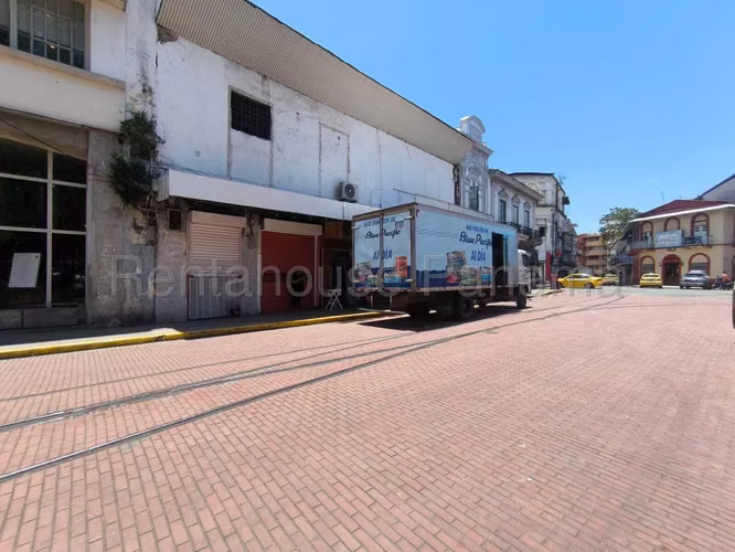 Edificio Comercial En Venta En Casco Antiguo SYH - Imagen 5