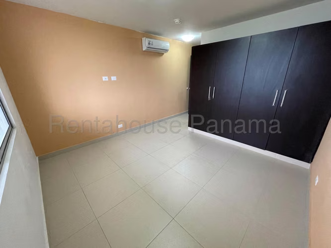 VENTA DE APARTAMENTO EN EL CRISOL MCD26-7632