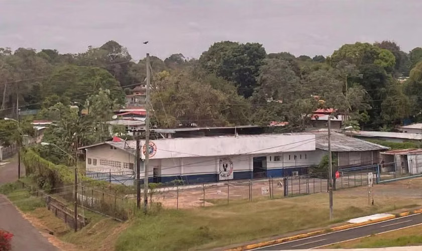 COMMERCIAL LAND WITH PREMISES FOR SALE