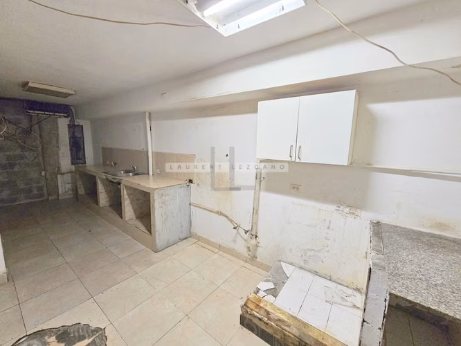 VENTA DE CASA DUPLEX EN CHANIS MUY CERCA DORADITOS
