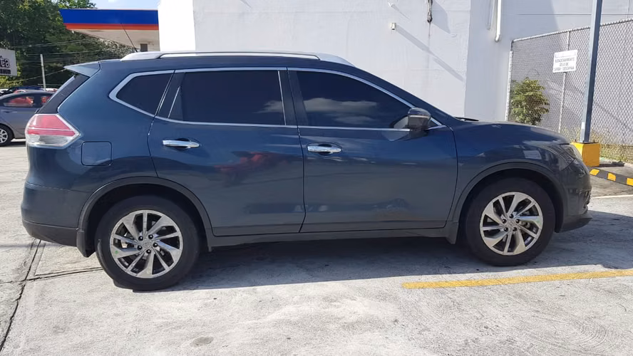 Se Vende Nissan Xtrail Full Extra