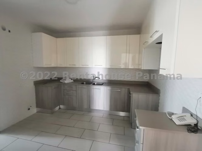 Apartamento en Venta en San Francisco AFC 24-5889