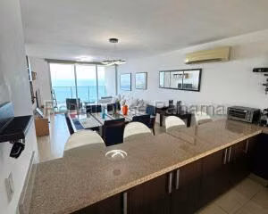 Venta de Apartamento con 148m2 en Coco Del Mar PH Nautica 26-4165SR
