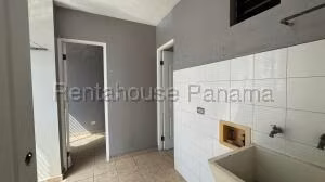 Venta de Apartamento con 175m2 en El Carmen PH Val Halla 26-7698SR