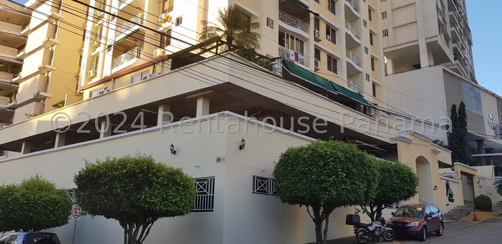 Apartamento en Venta en Hato Pintado MPM 26-3395
