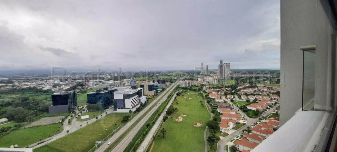 Apartamento en Venta  en Greenview Santa Maria  CIG267585