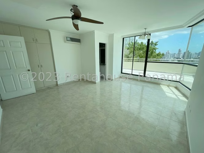 Venta de apartamento de 415 metros en Edison Park AK