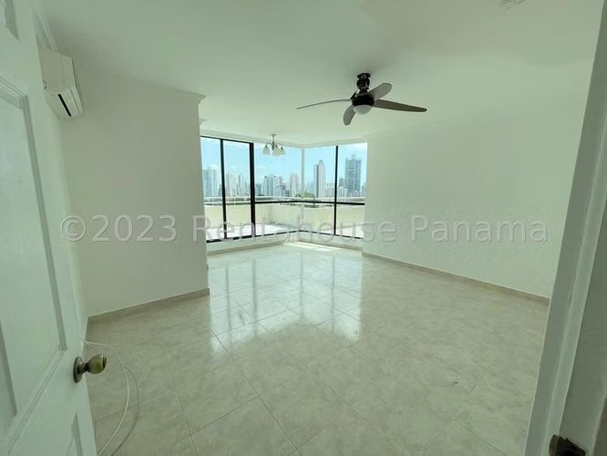 Venta de apartamento de 415 metros en Edison Park AK
