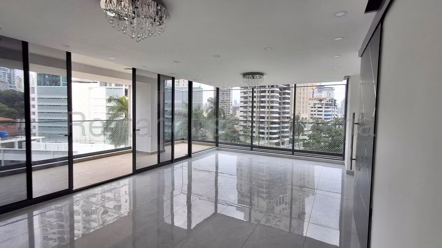 Venta de Apartamento en Bella Vista Ph Prestige CCO