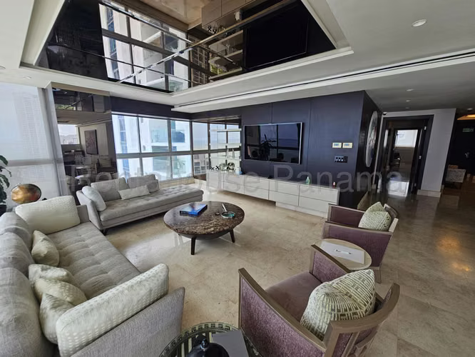 Venta de Apartamento en Obarrio Ph Vision Tower CCO