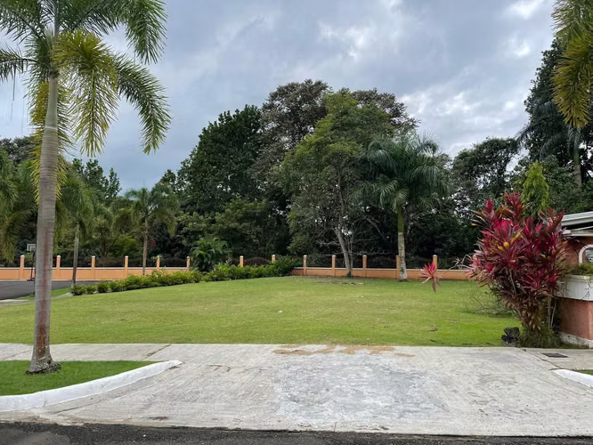 Venta de Terreno en Clayton CCO