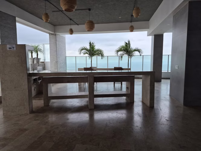 APARTAMENTO AMOBLADO FRENTE AL MAR