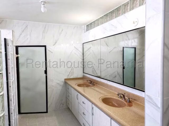 Venta Apartamento Pacific Shore Paitilla 26YCG4209