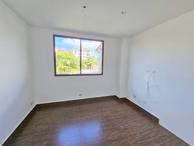 Venta Apartamento Planta Baja con Terraza en Costamare. Haga una oferta