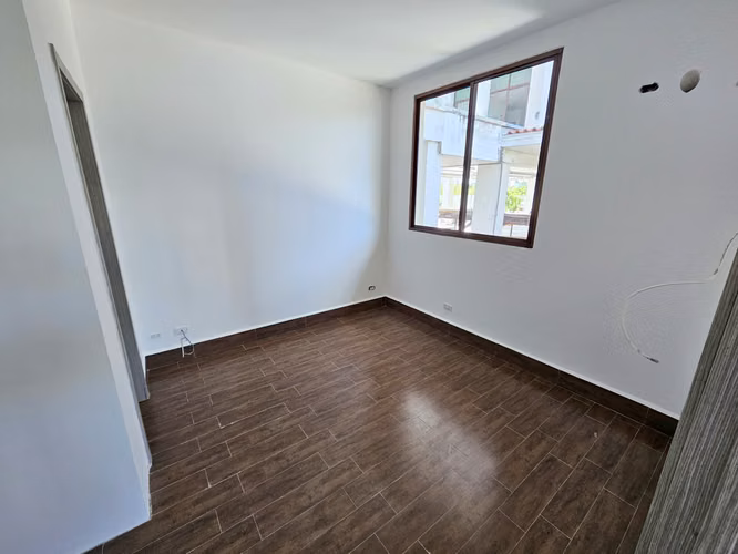 Venta Apartamento Planta Baja con Terraza en Costamare. Haga una oferta