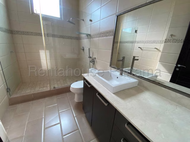 Venta Apartamento Pacific Point Punta Pacifica 26YCG4164