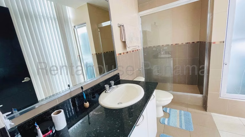 Venta Apartamento Bayfront Avenida Balboa 26YCG7014