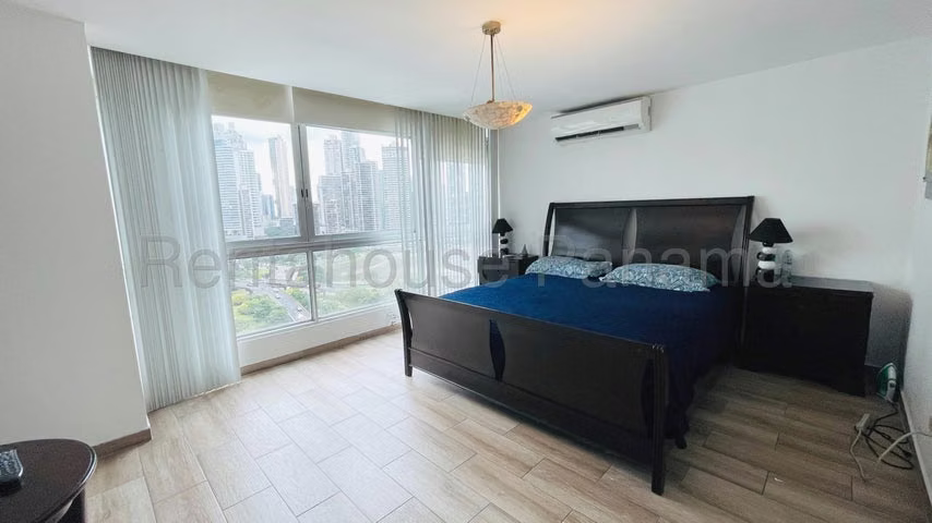Venta Apartamento Bayfront Avenida Balboa 26YCG7014