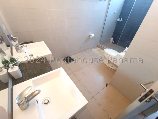 Venta de Apartamento en Bella Vista Ph Vista Balboa Mts2: 117 PD