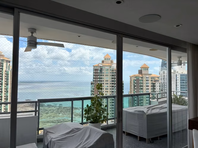 Lujoso Penthouse en PH Ocean Park Torre 2 disponible para la venta