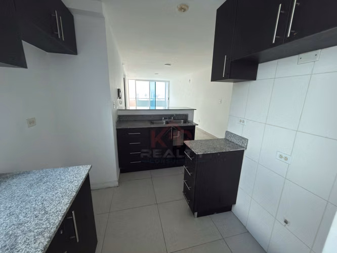 ALQUILER DE APARTAMENTO EN P.H. ARENAS PARK EN PARQUE LEFEVRE
