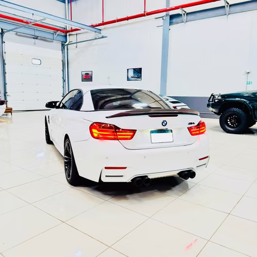BMW M4 Cabriolet 2015