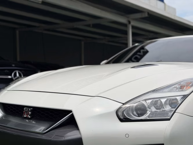 Nissan GTR 2018 - Imagen 10