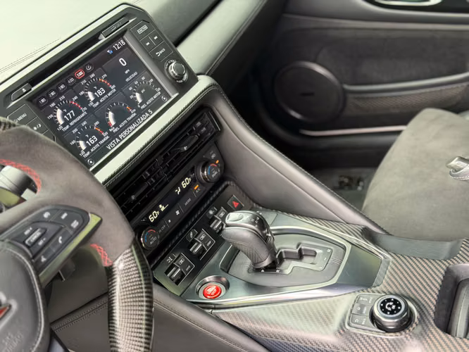 Nissan GTR 2018 - Imagen 19