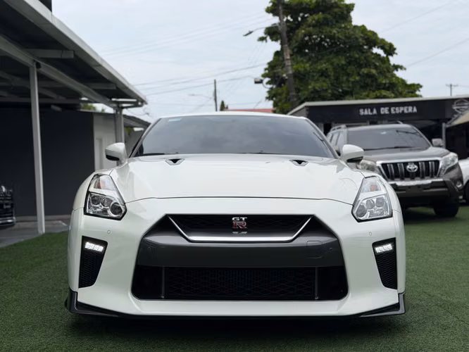 Nissan GTR 2018 - Imagen 9