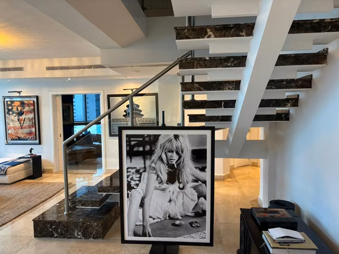 Moderno Penthouse de 2 niveles a la venta en Ocean Park Torre 2