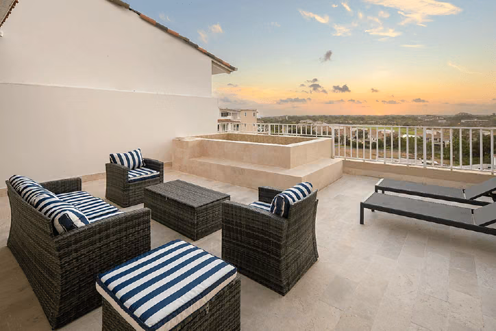 Puntarena Ocean Village
