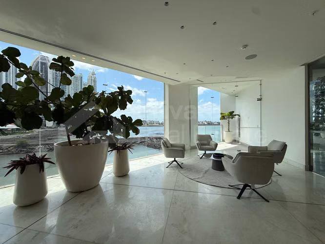 Venta de lujoso apartamento frente al mar, Punta Paitilla Ph Sea Point