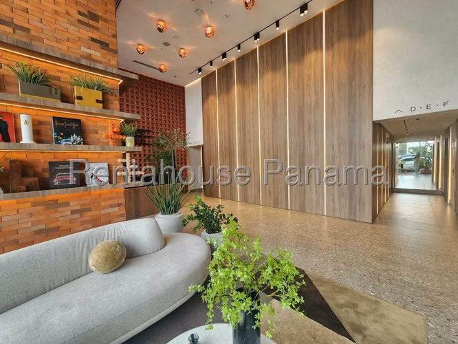 Alquilo apartamento amoblado en Coco del Mar MPM 26-7714