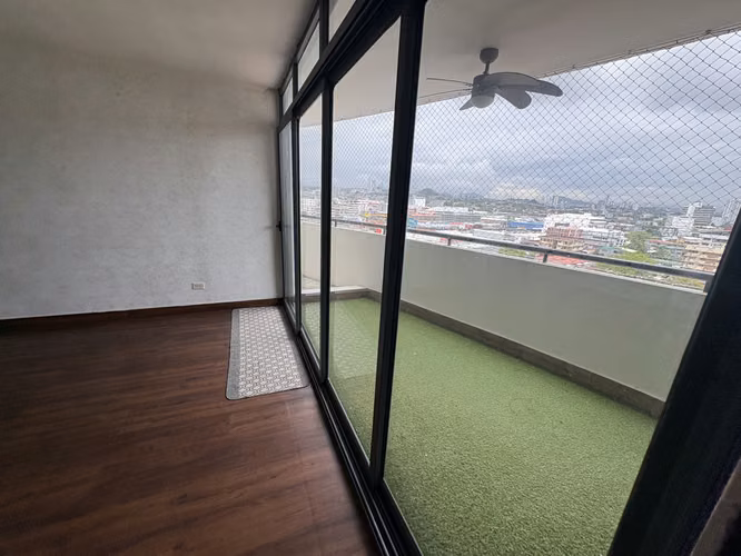 REMATE – Apartamento en Venta | PH Parque del Carmen | El Carmen