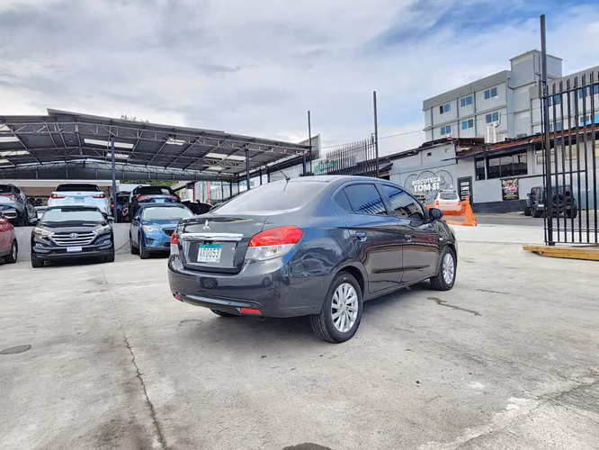 Mitsubishi Mirage 2015